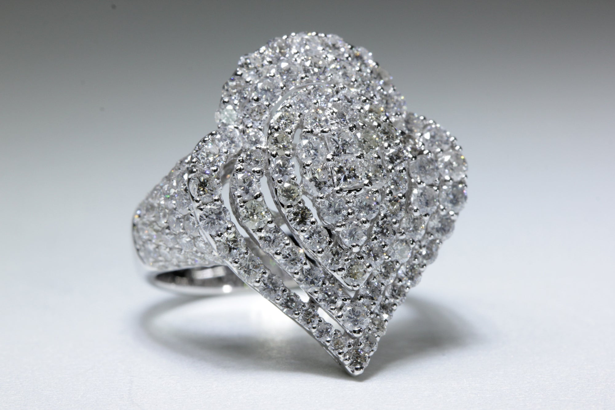 MODERN 18k WHITE GOLD DIAMOND COCKTAIL RING ROUND MICRO PAVE 3.84 CTW