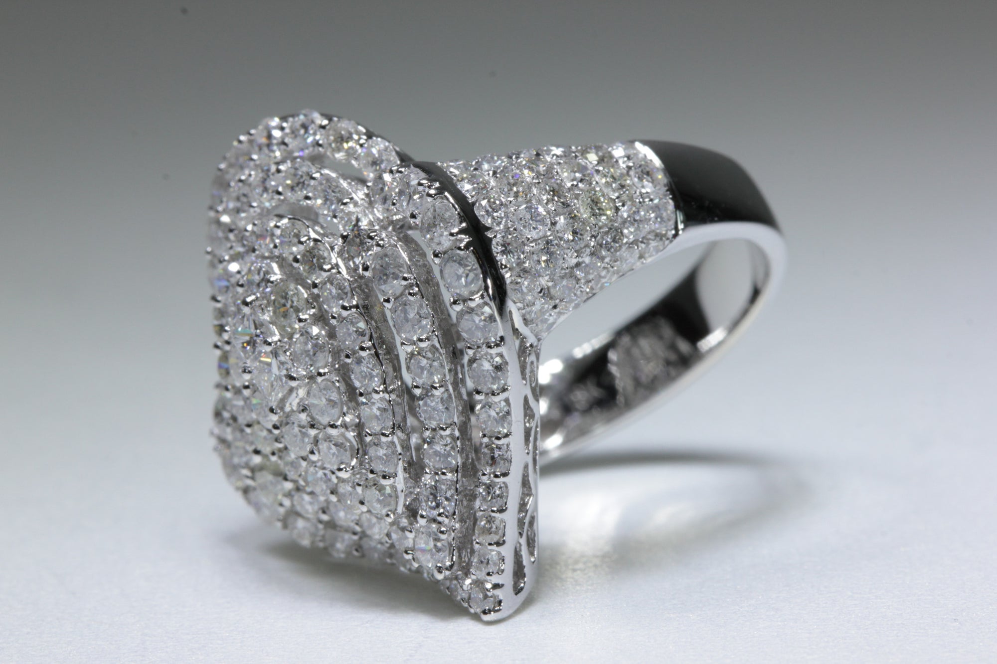 MODERN 18k WHITE GOLD DIAMOND COCKTAIL RING ROUND MICRO PAVE 3.84 CTW