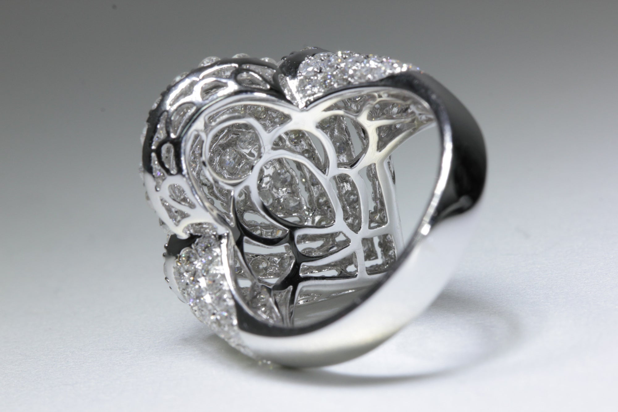 MODERN 18k WHITE GOLD DIAMOND COCKTAIL RING ROUND MICRO PAVE 3.84 CTW