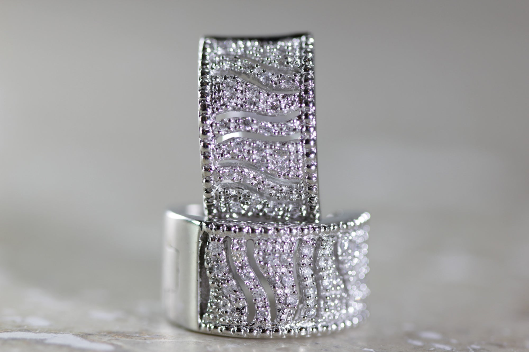 14k WHITE GOLD WIDE HUGGIE HOOPS EARRINGS DIAMONDS MICRO PAVE SETTING .65 CTW