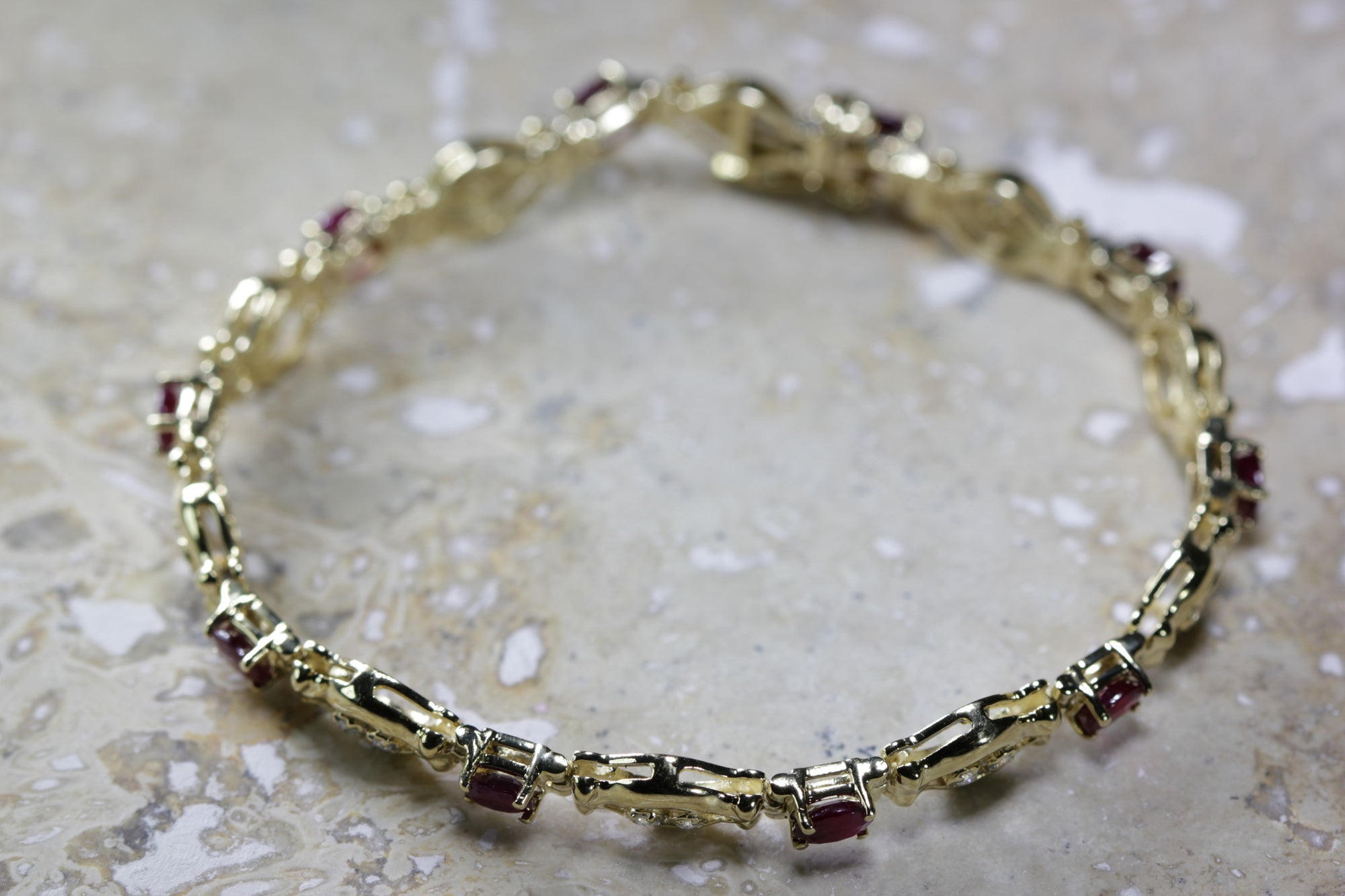 ESTATE DIAMOND & OVAL CUT RUBY TENNIS BRACELET 14K YELLOW GOLD LADIES