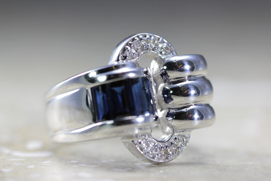 MODERN 14K WHITE GOLD SAPPHIRE CHANNEL PAVE SETTING & DIAMOND RING 1.40 CTW