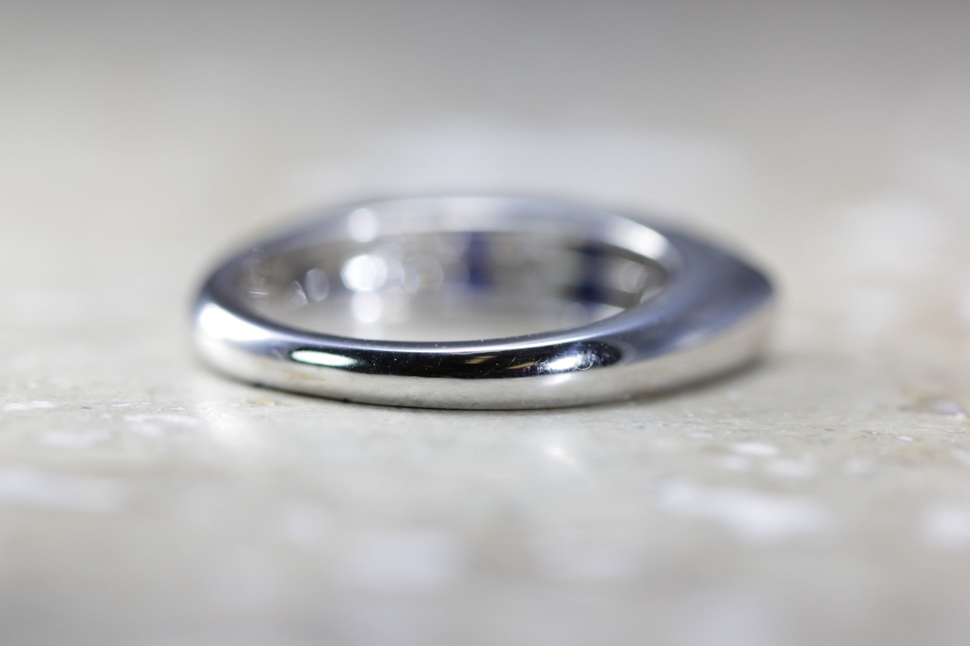 MODERN 14k WHITE GOLD BAGUETTE SAPPHIRE & DIAMOND SOLID BAND RING 1.65 CTW