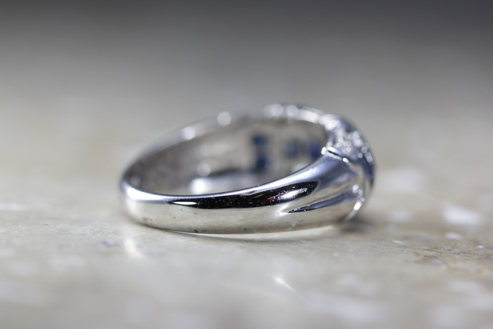 WHITE GOLD PRINCESS SAPPHIRE & DIAMOND BAND RING 1.20 CTW 14k
