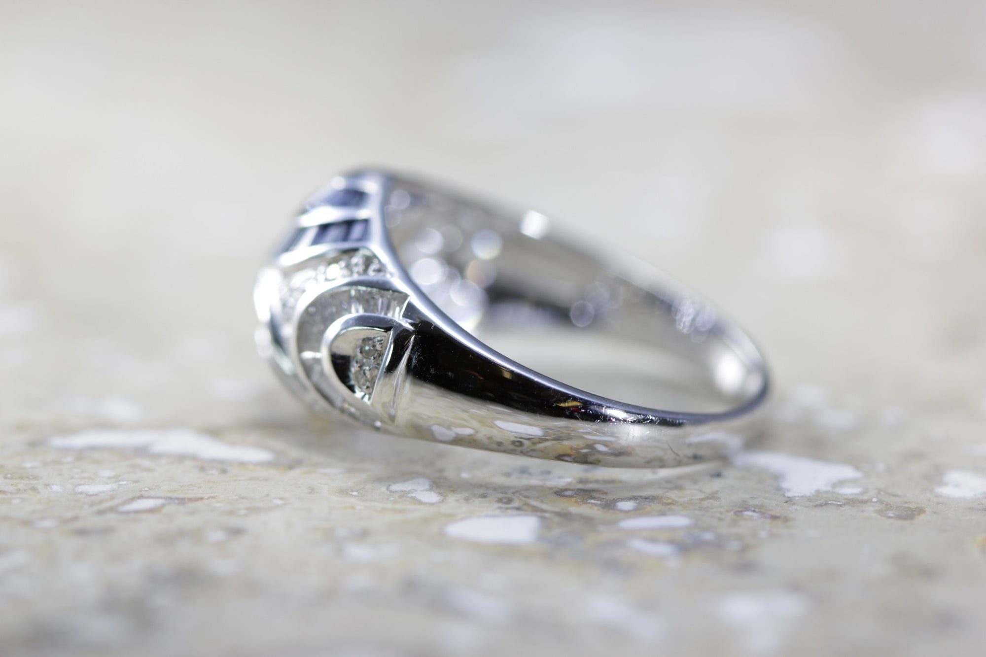 MODERN 14k WHITE GOLD BAGUETTE SAPPHIRE & DIAMOND HALF CIRCLE PAVE RING 1.35 CTW