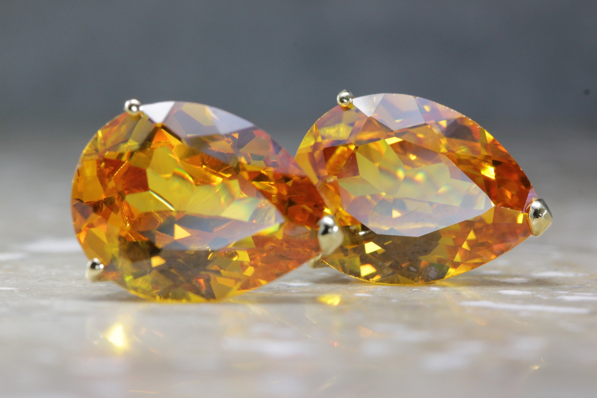 MODERN 14K GOLD CITRINE PEAR SHAPE EARRING 14CT 14 KARAT LARGE 15 X 20 EARRINGS