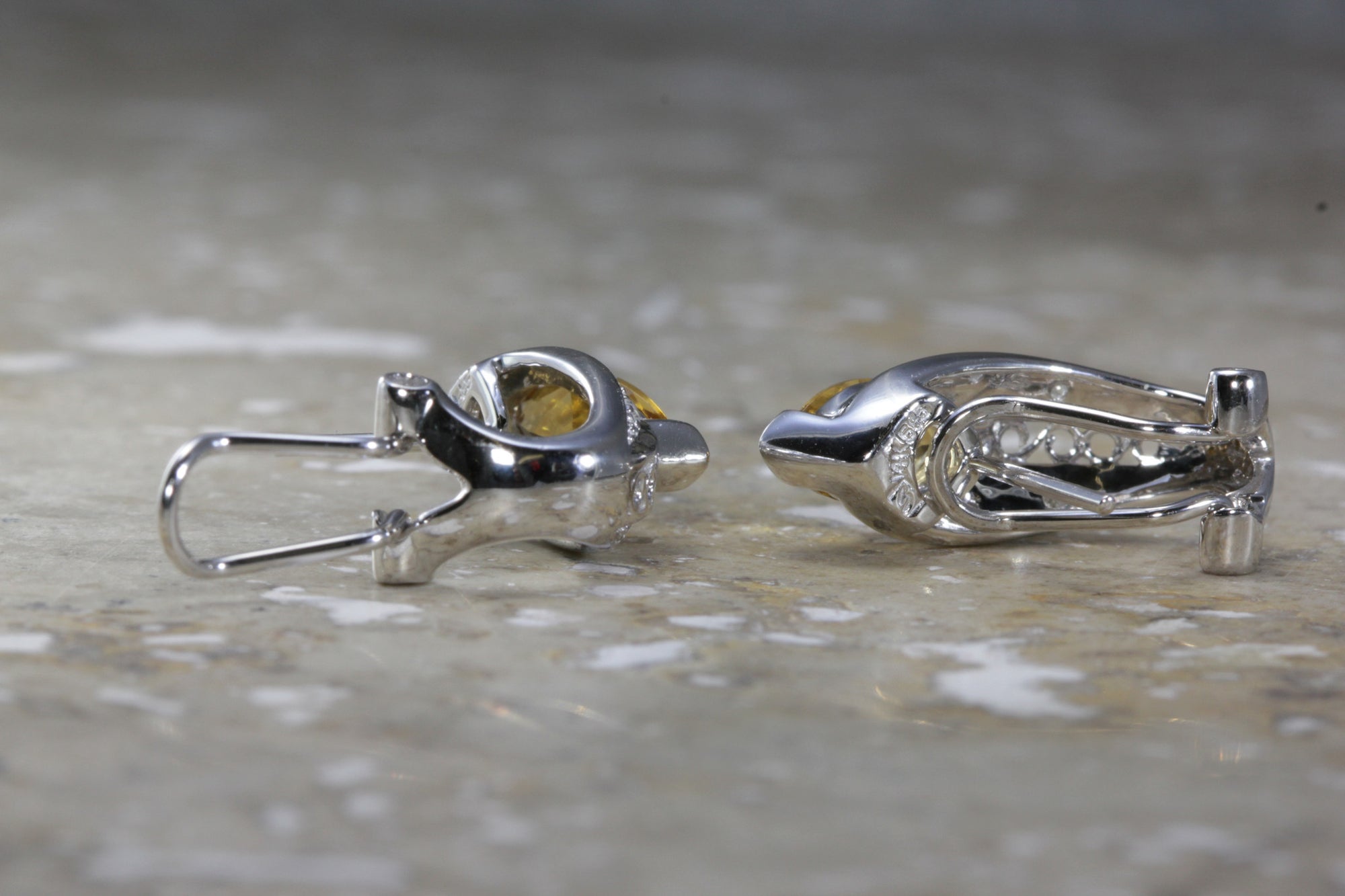 WHITE GOLD LADYS EARRINGS GOLDEN TOPAZ & DIAMONDS OMEGA BACK 14k