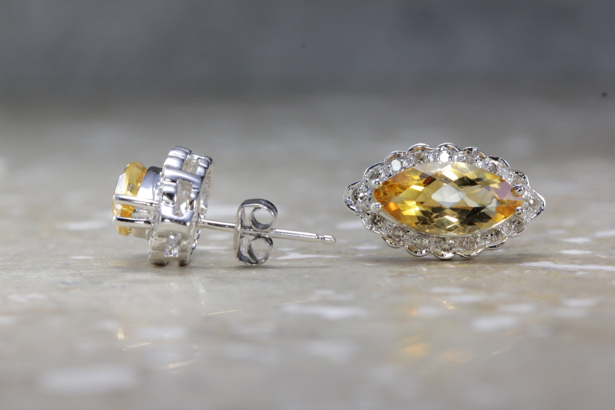 ANTIQUE 14K WHITE GOLD LADYS EARRINGS GOLDEN TOPAZ CHECKERBOARD & DIAMONDS STUDS