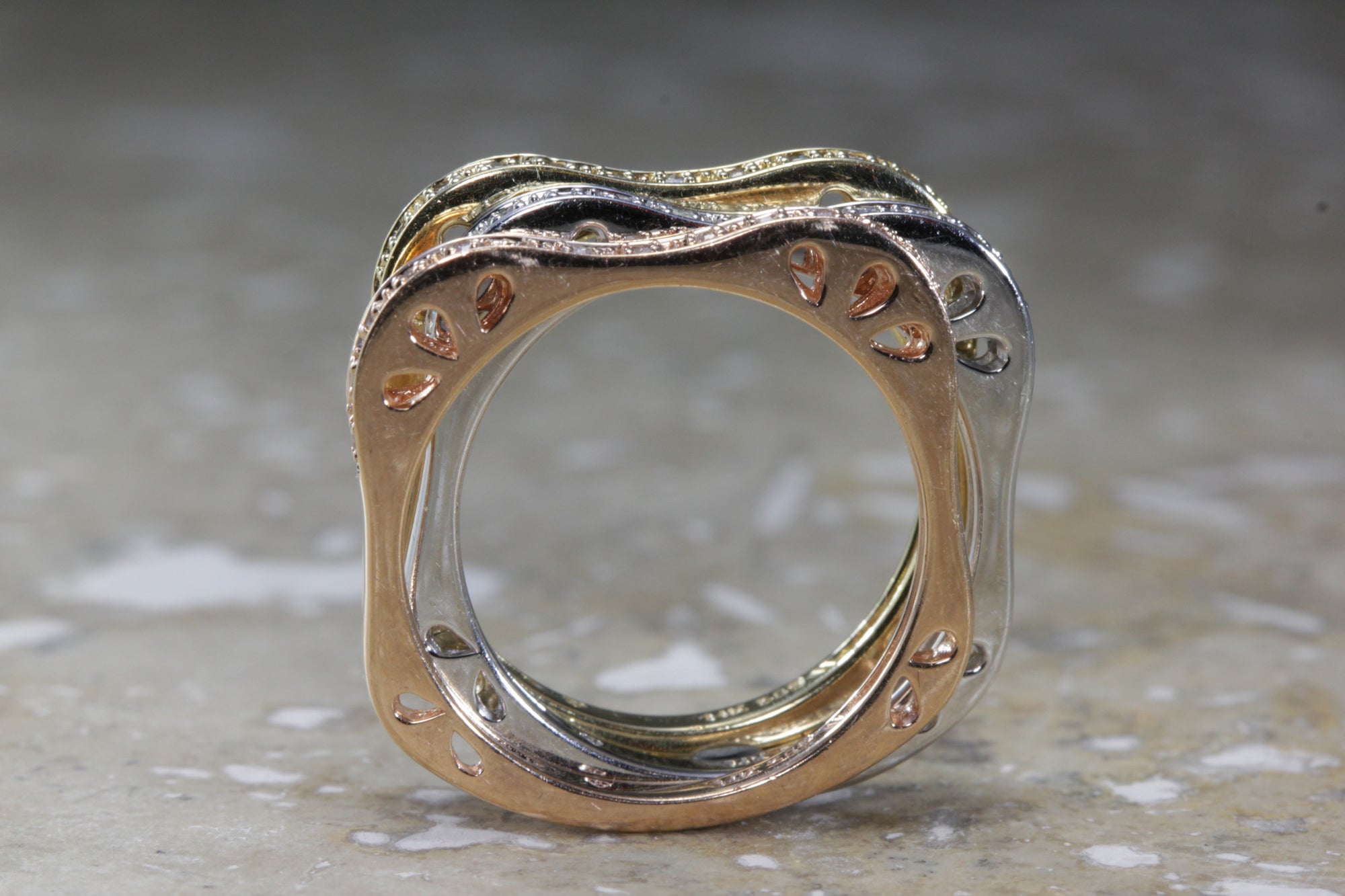 sold 14k GOLD DIAMOND RING WHITE YELLOW PINK TRI COLOR STACK-ABLE 3 PIECE