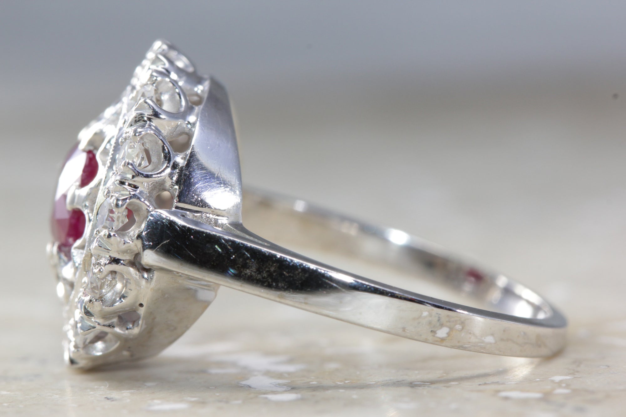 ANTIQUE 14K WHITE GOLD RUBY & DIAMOND HALO RING 1.00 CT RUBY