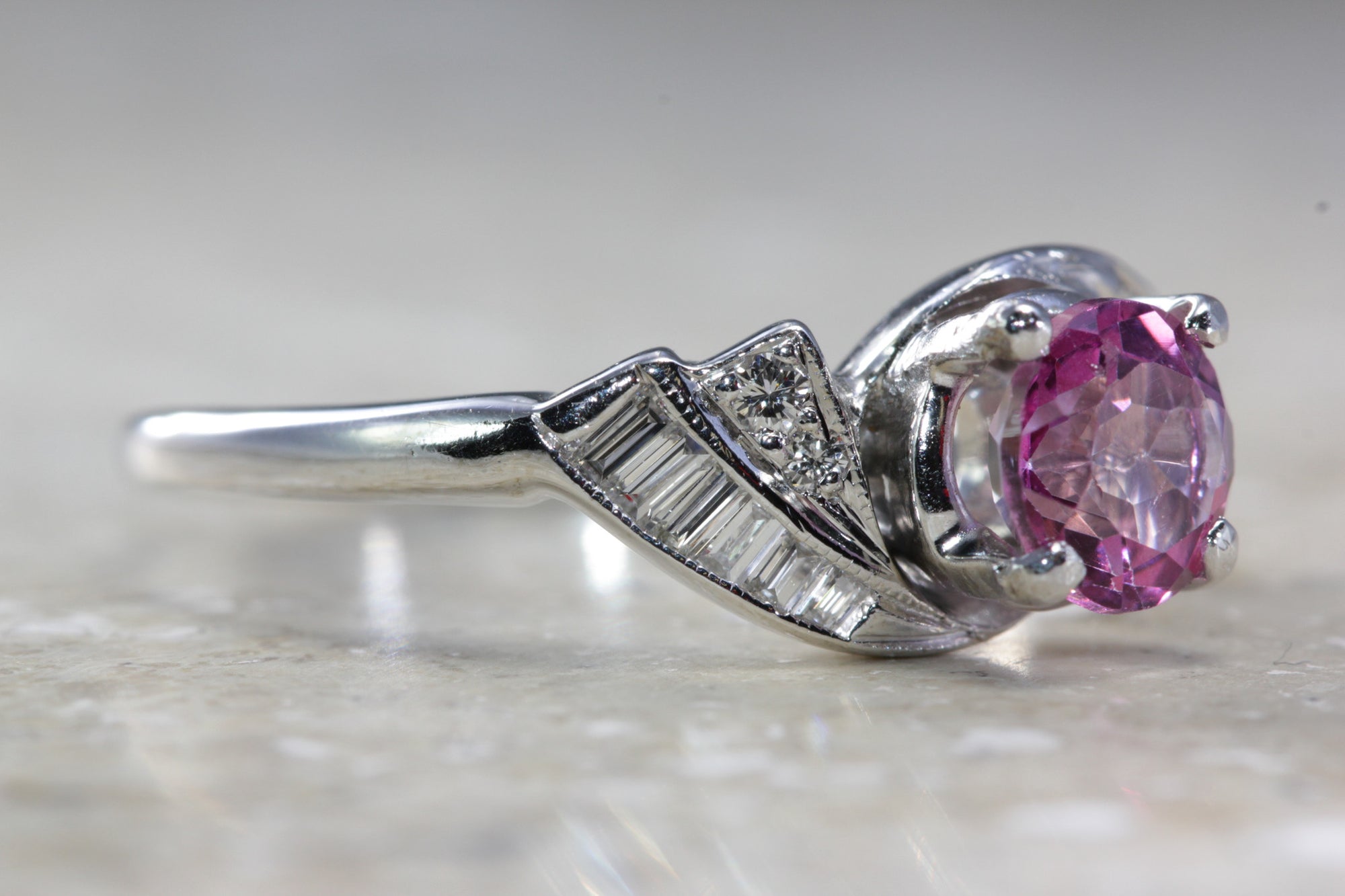 ANTIQUE 14k WHITE GOLD PINK MYSTIC TOPAZ DIAMOND RING 1.78CT VS1 G