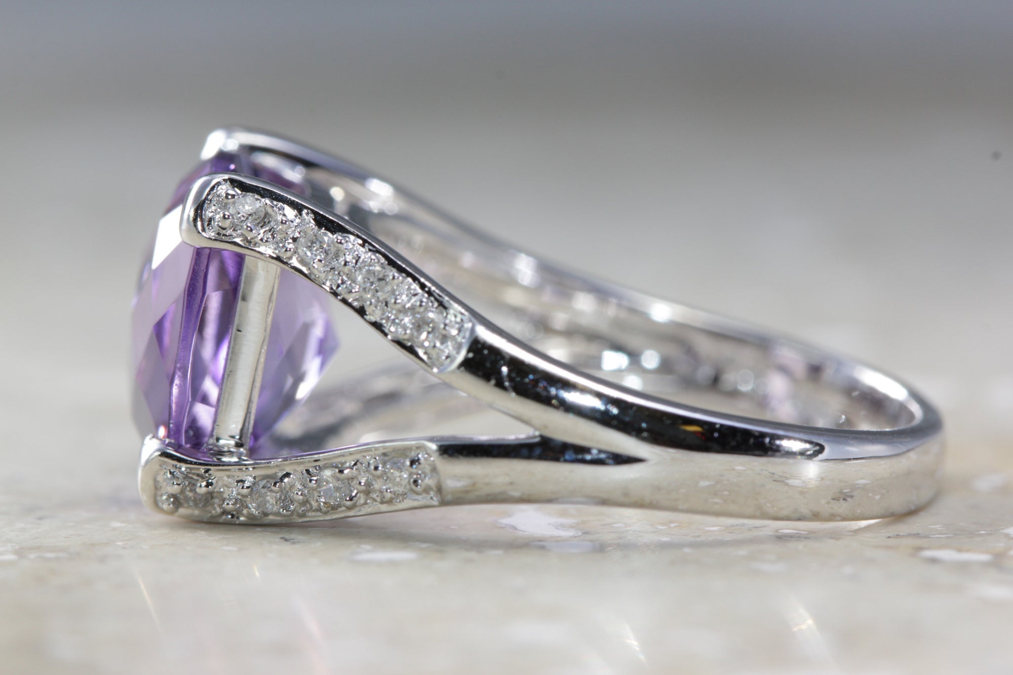 ANTIQUE 14K WHITE GOLD LADYS CHECKERBOARD SHAPE AMETHYST DIAMOND RING 5.35CT