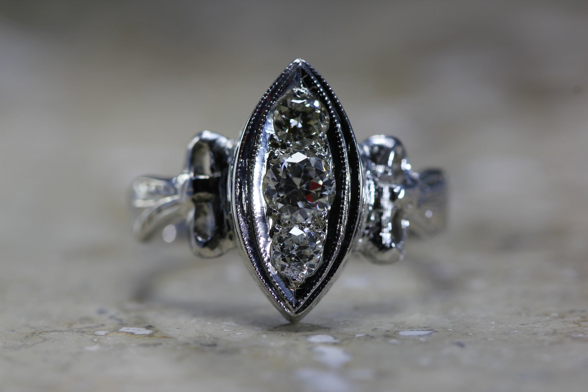 ANTIQUE MARQUISE SHAPE DIAMOND RING 14K W GOLD 1930's HAND ENGRAVED