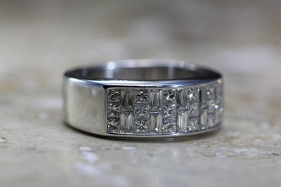 DIAMOND WEDDING BAND PRINCESS & STRAIGHT BUGGETT LADIES 14k W GOLD