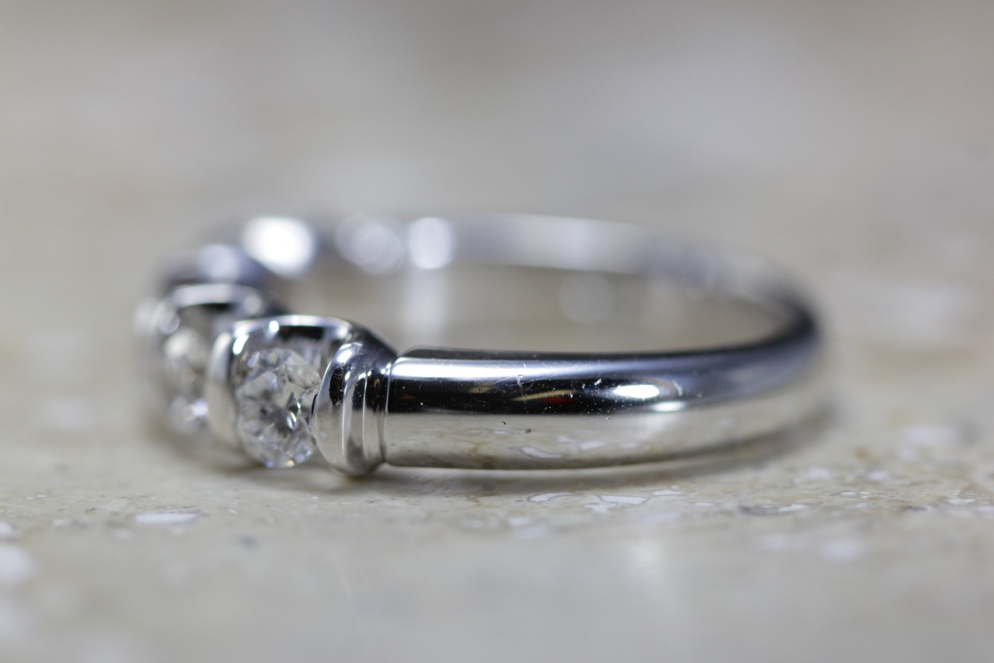 5 STONE ROUND CUT DIAMOND WEDDING BAND OPEN CHANNEL SETTING 14K W GOLD 1.05 CT