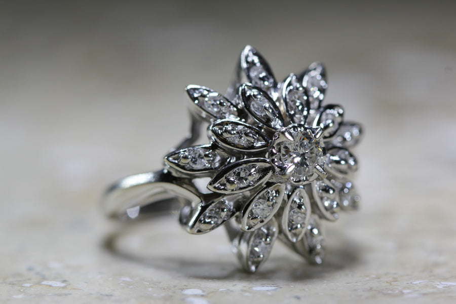 ANTIQUE COCKTAIL STARBURST RING DIAMOND 14K W GOLD RETRO 1940's