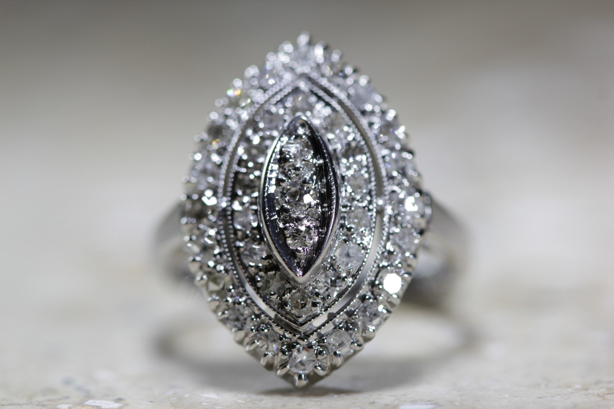 ANTIQUE ART DECO MARQUISE SHAPED COCKTAIL DIAMOND RING 14K W GOLD 1930's