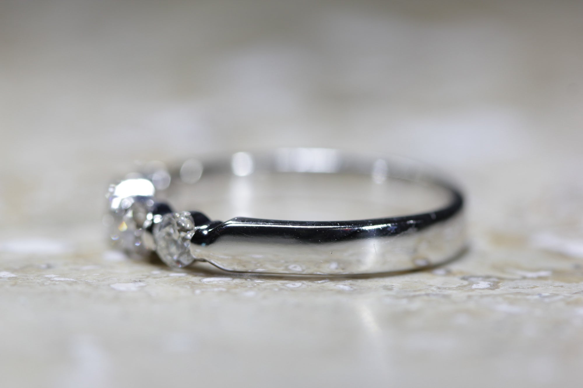 DIAMOND 5 STONE ROUND CUT WEDDING BAND CHANNEL SETTING 14k W GOLD