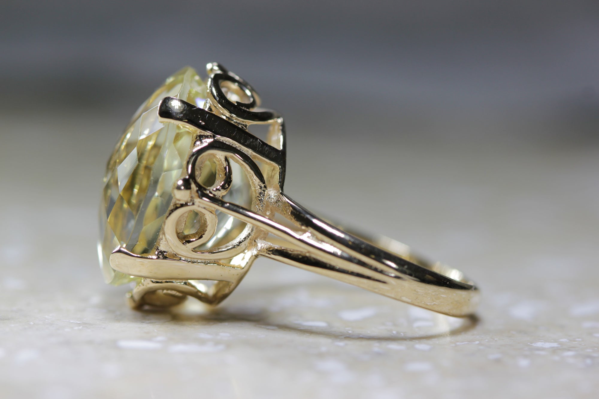 ANTIQUE 14k YELLOW GOLD LEMON QUARTZ CHECKERBOARD RING LADIES