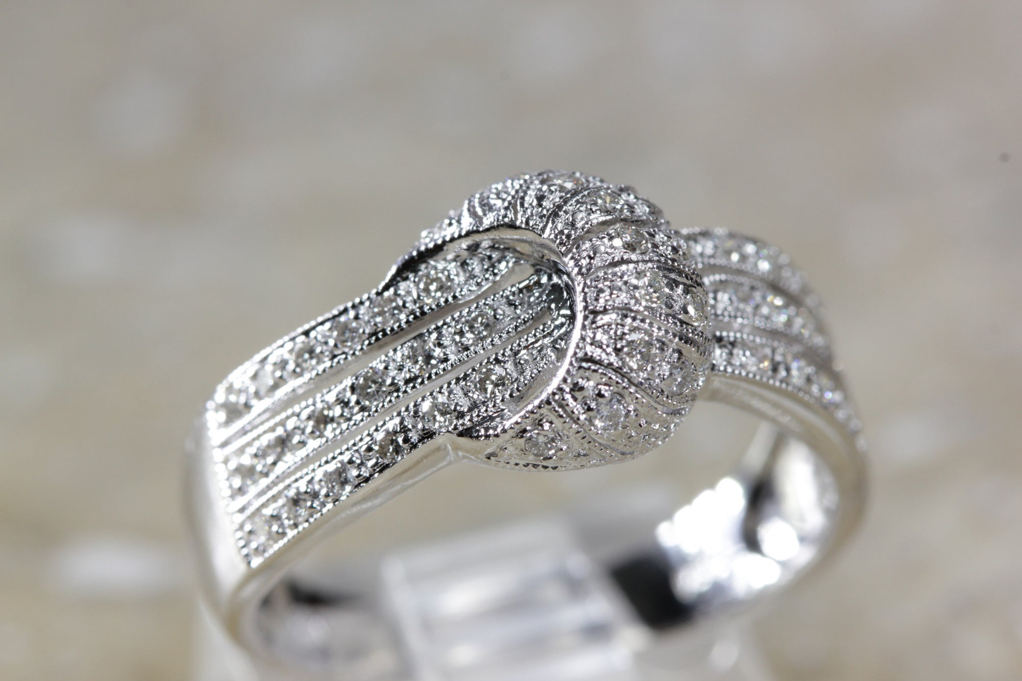 WHITE GOLD FANCY LADIES BAND DIAMOND RING 14k