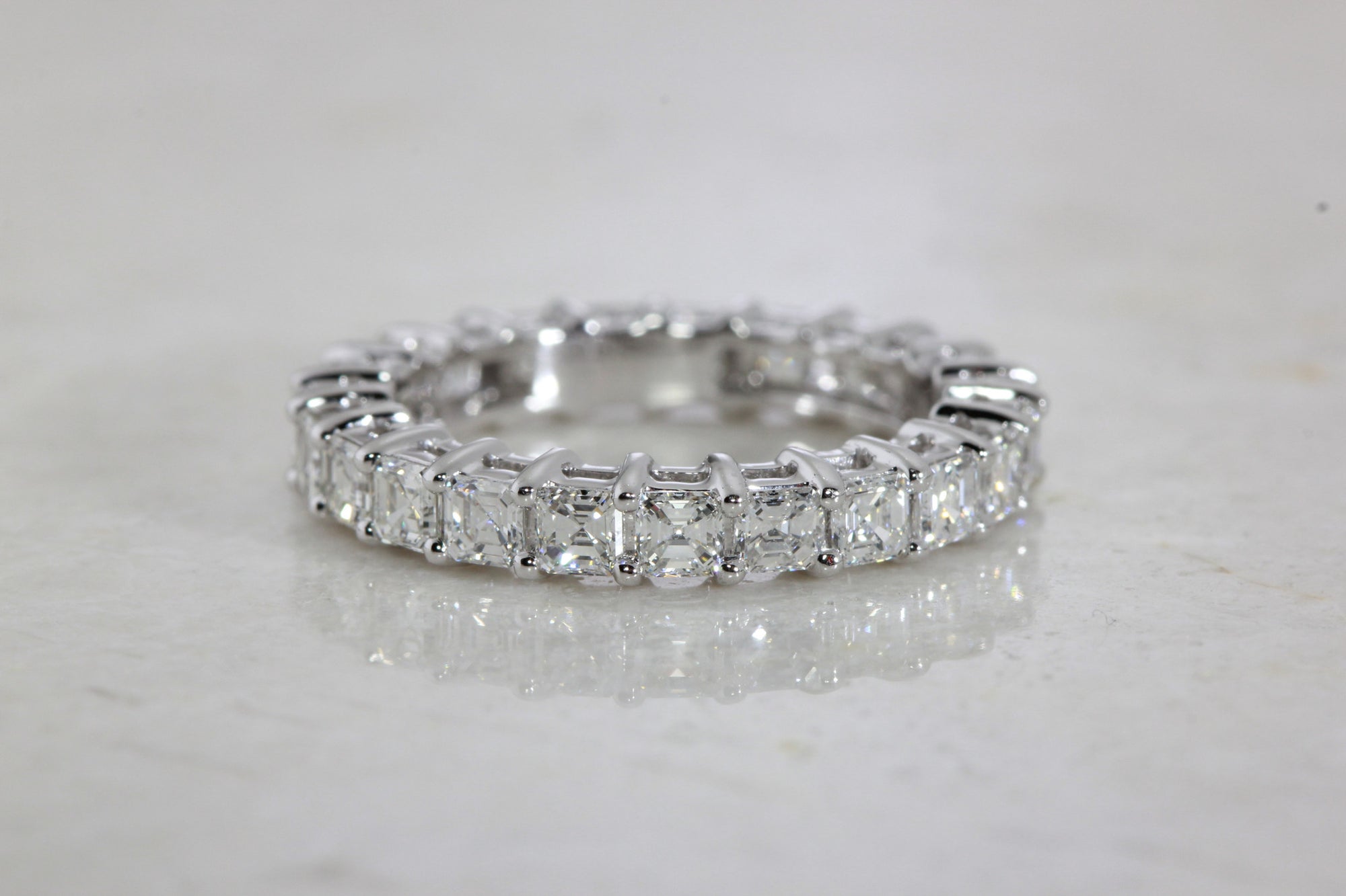 ASSCHER CUT 2.08 Ct LADIES DIAMOND ETERNITY WEDDING BAND RING SET IN PLATINUM