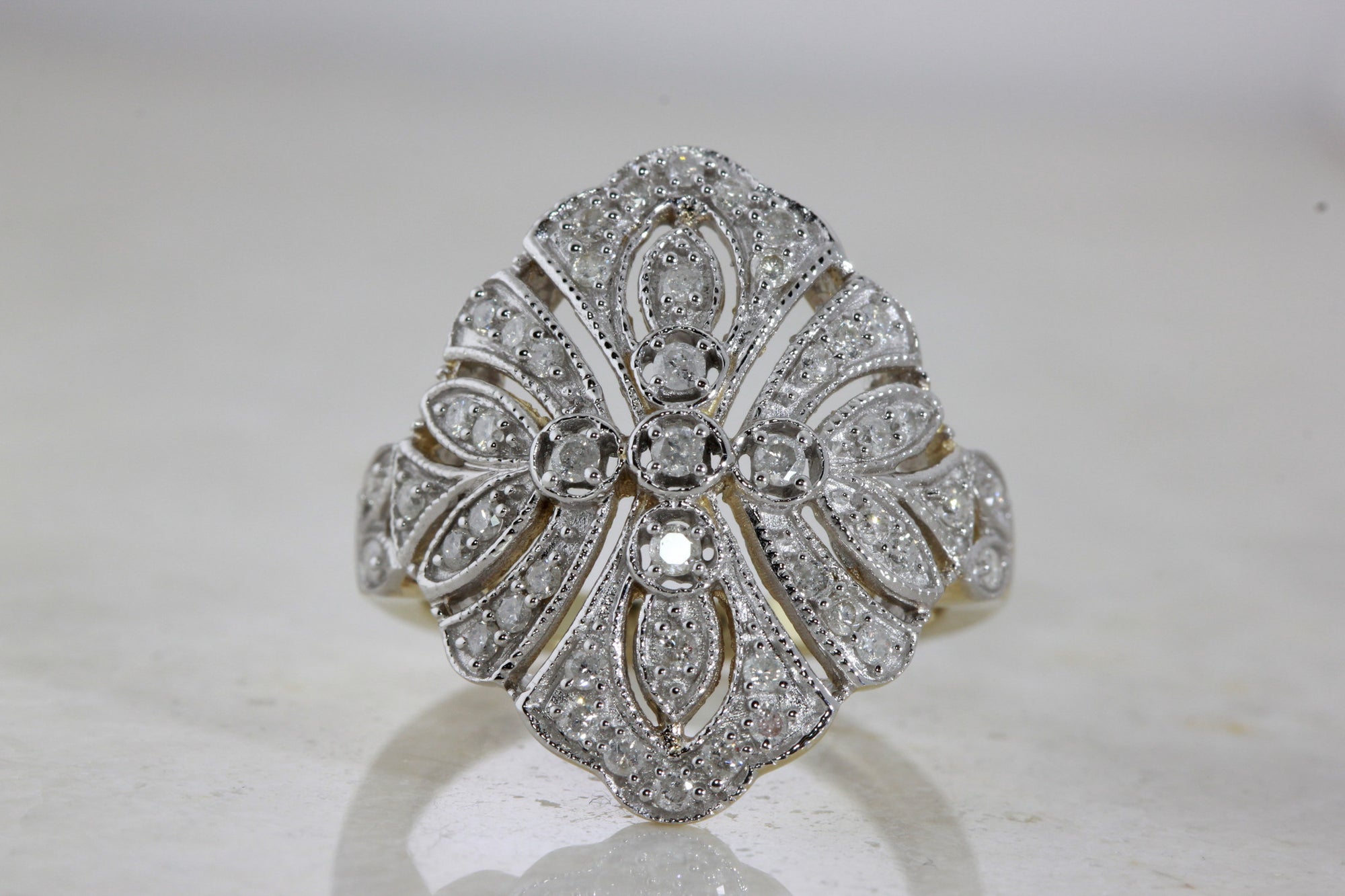 ANTIQUE ART DECO DINNER RING FILIGREE DIAMOND 14k WHITE & YELLOW GOLD 1930's