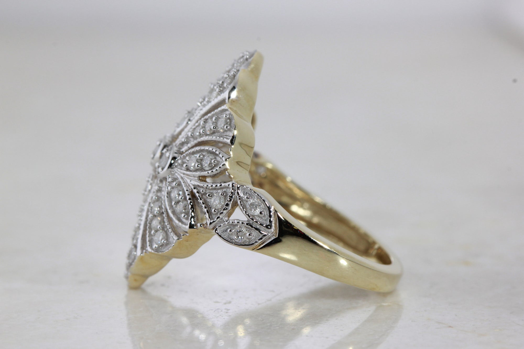 ANTIQUE ART DECO DINNER RING FILIGREE DIAMOND 14k WHITE & YELLOW GOLD 1930's