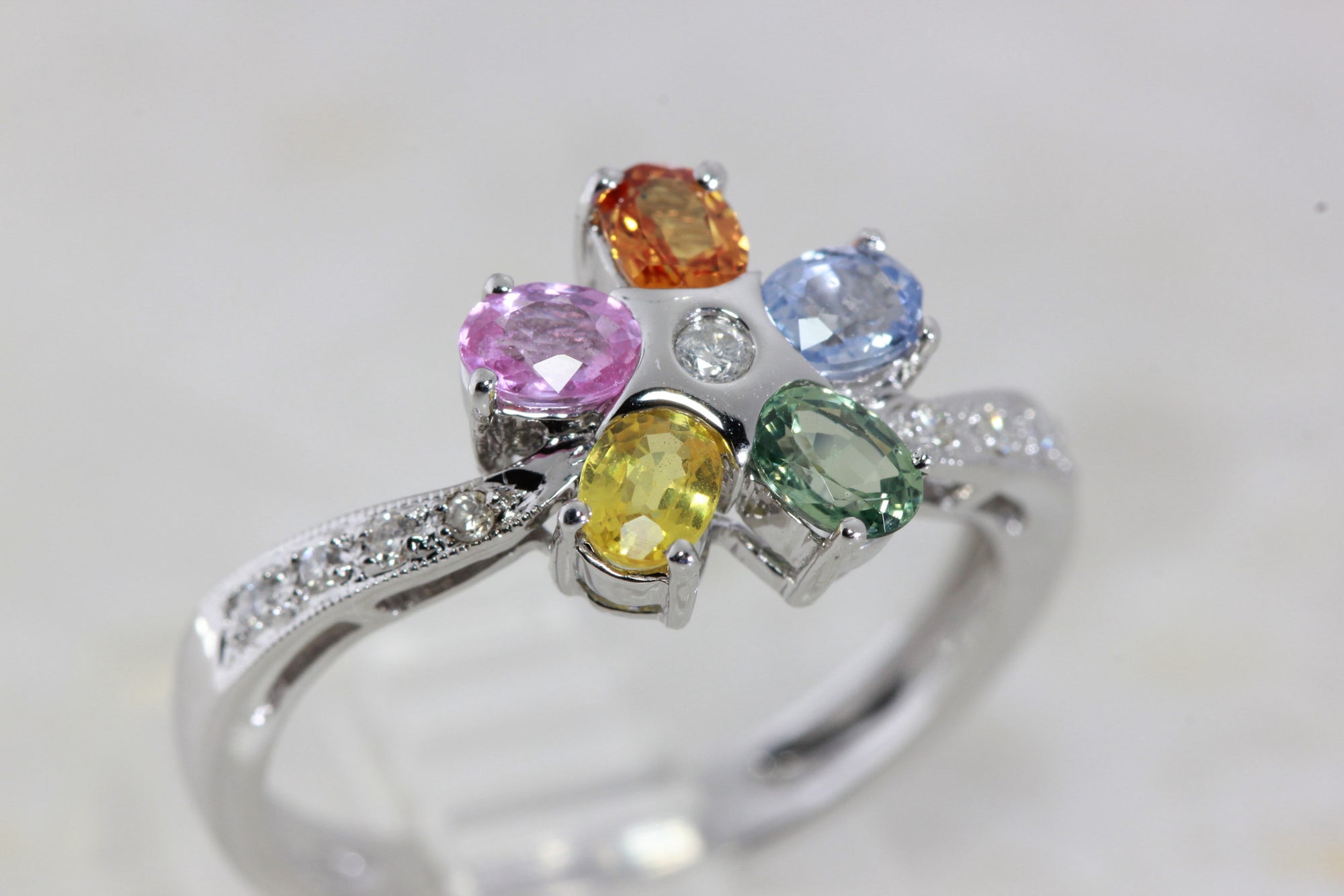 MODERN FLOWER RAINBOW 14k WHITE GOLD SAPPHIRE & DIAMOND RING