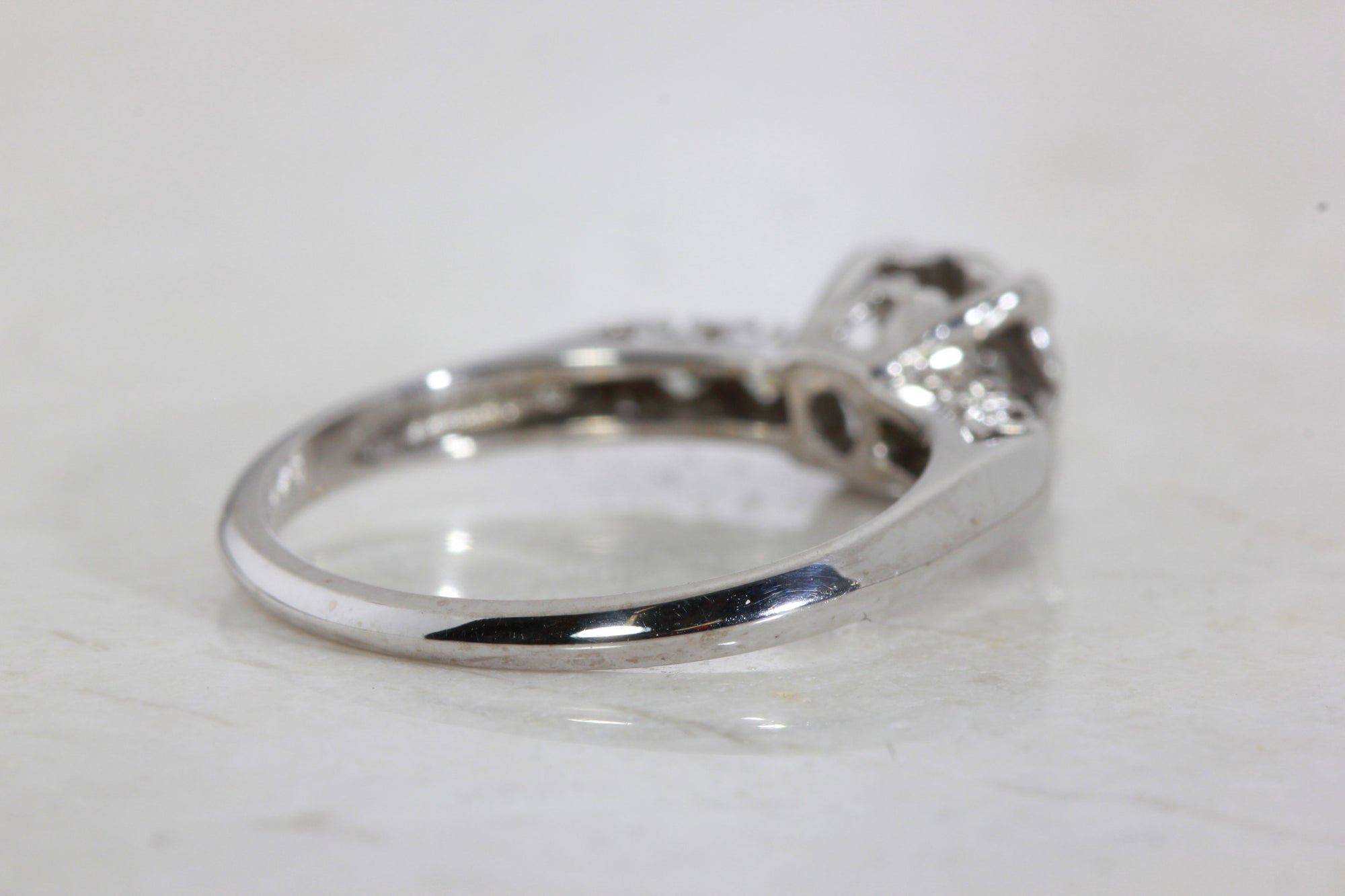 ANTIQUE ENGAGEMENT RING 14k WHITE GOLD DIAMOND RING ILLUSION SETTING 1930 's ART DECO