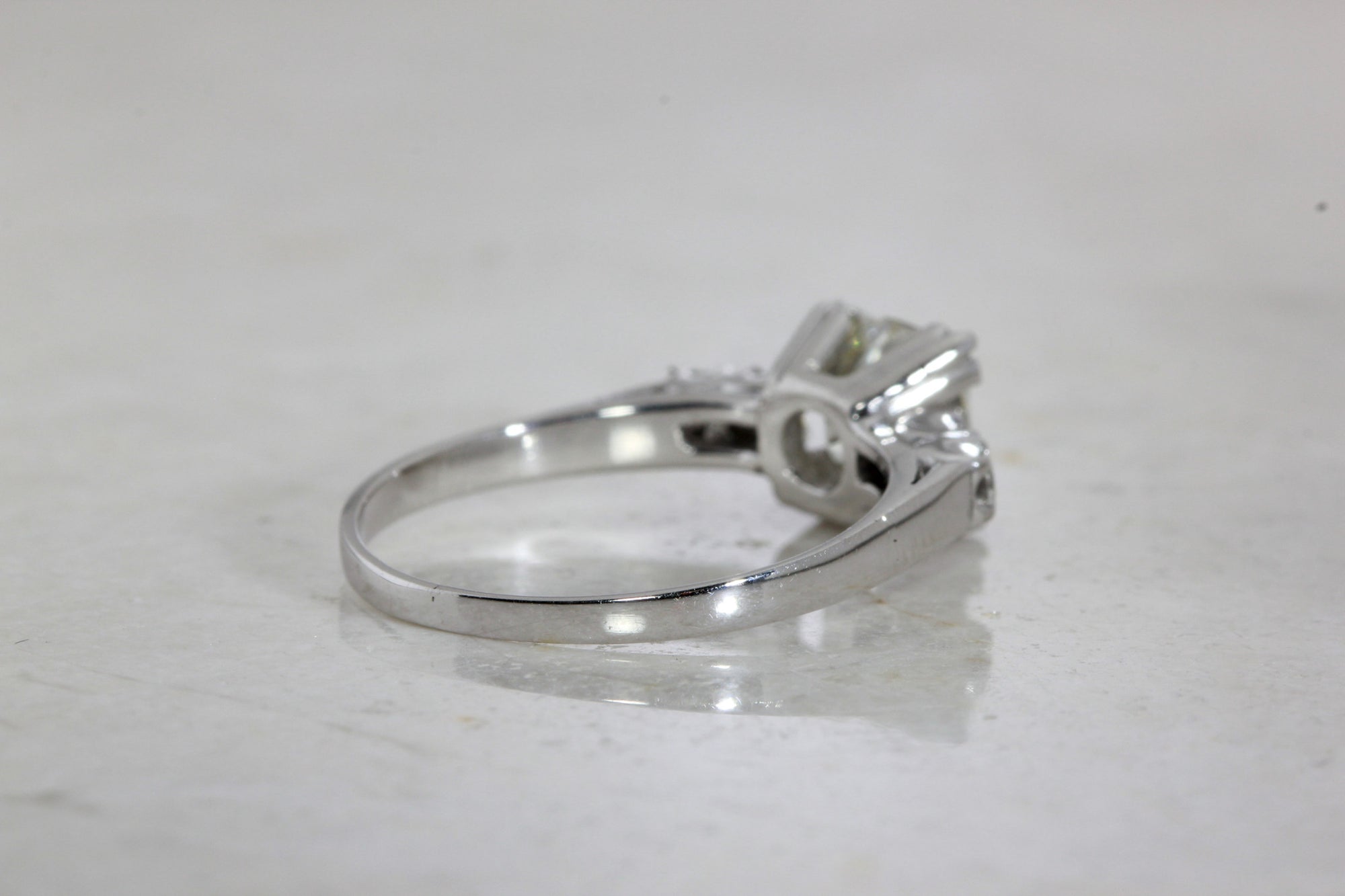 ANTIQUE ESTATE ENGAGEMENT RING 14K WHITE DIAMOND RING ILLUSION SETTING 1930's