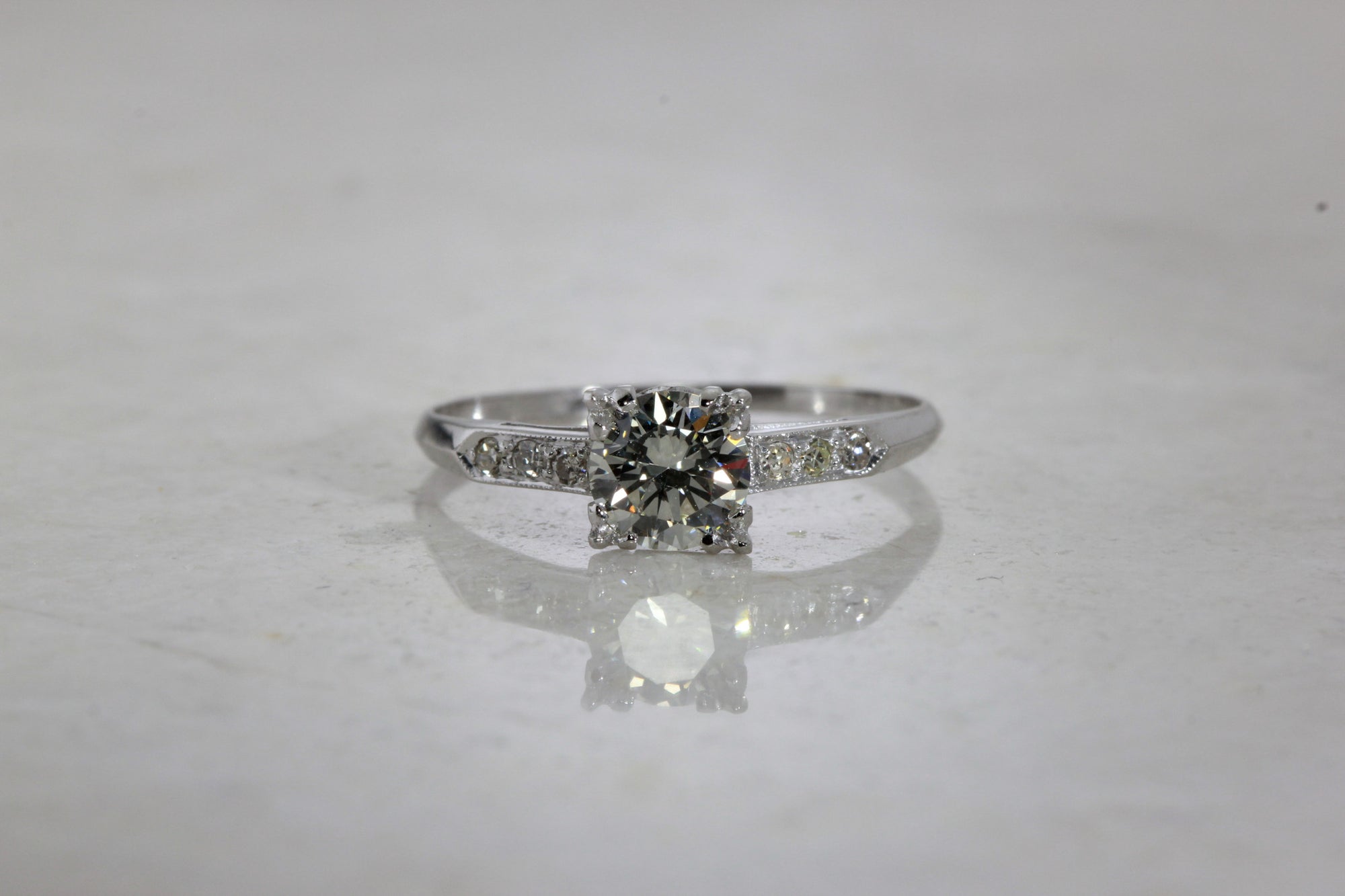 ANTIQUE ENGAGEMENT RING PLATINUM DIAMOND RING ILLUSION SETTING 1930 's ART DECO