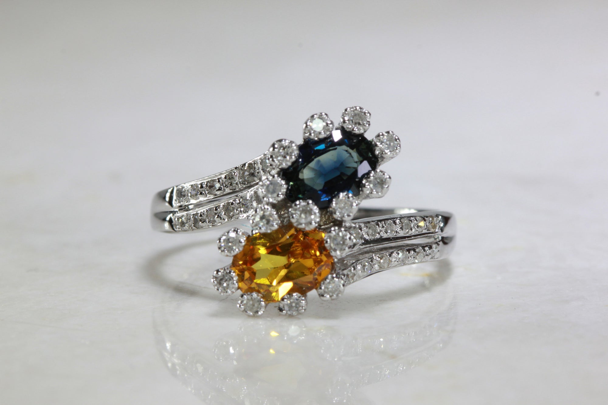 MODERN 14k WHITE GOLD LADIES SAPPHIRE & CITRINE DIAMOND RING