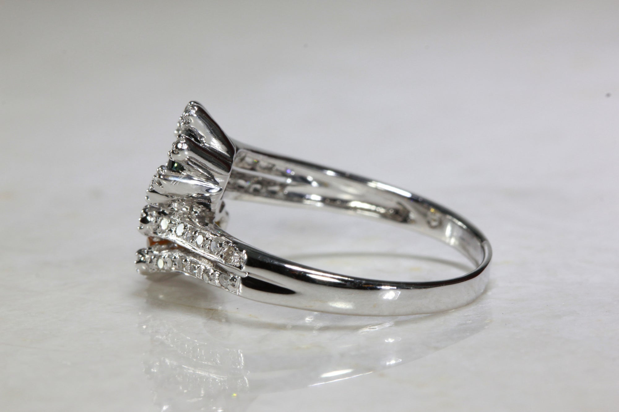 MODERN 14k WHITE GOLD LADIES SAPPHIRE & CITRINE DIAMOND RING