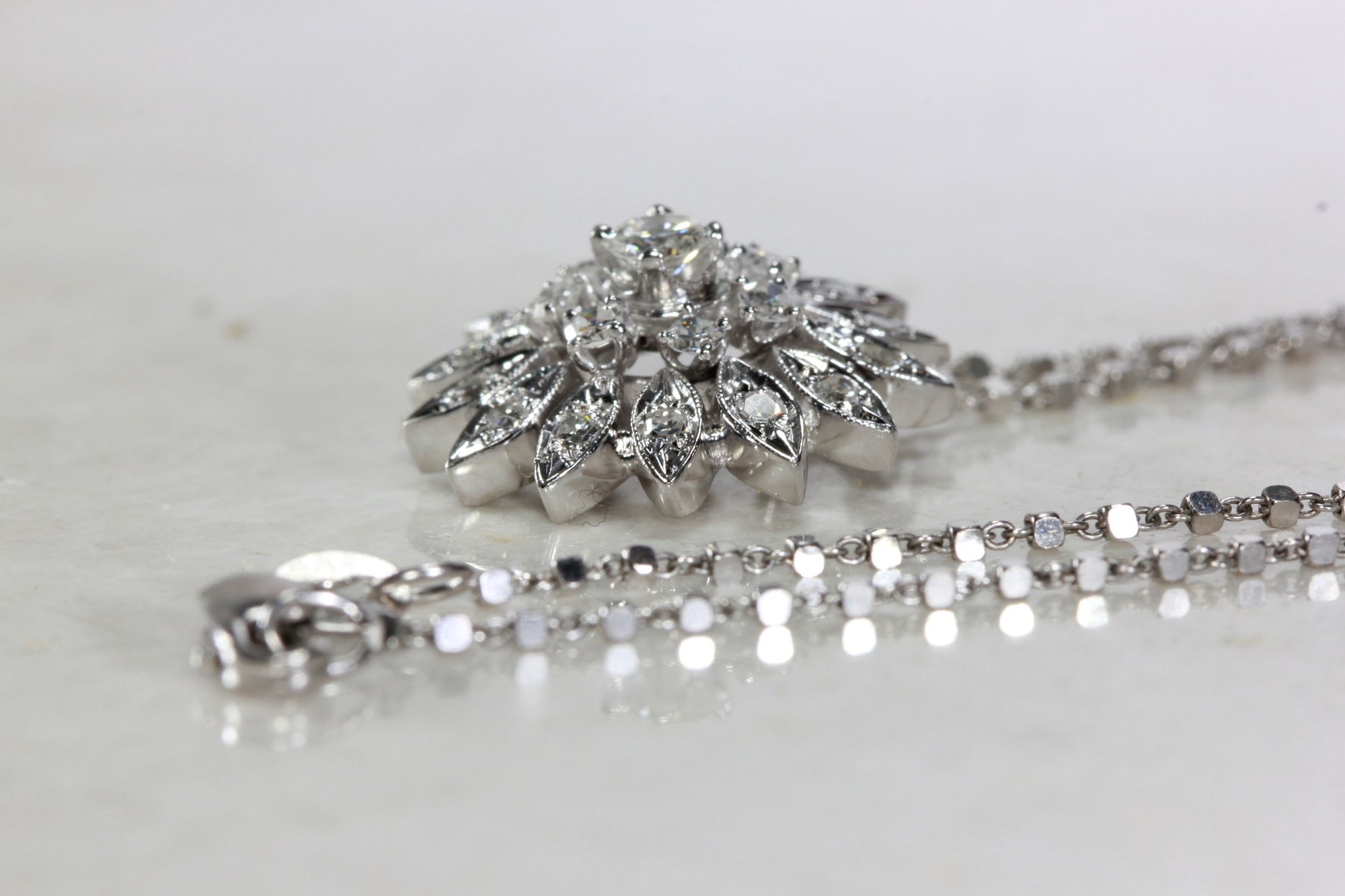 ANTIQUE SUN BURST DIAMOND PENDANT NECKLACE 14K WHITE GOLD & DIAMOND CUT CHAIN