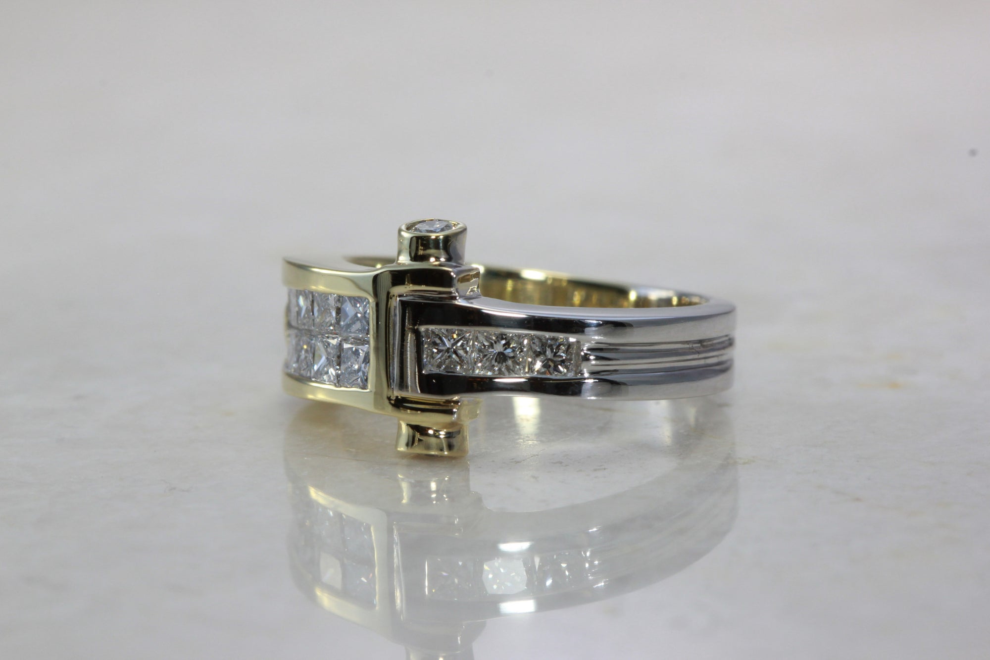 UNISEX 18k TWO TONE GOLD DIAMOND WEDDING BAND INVISIBLE SET PRINCESS CUT