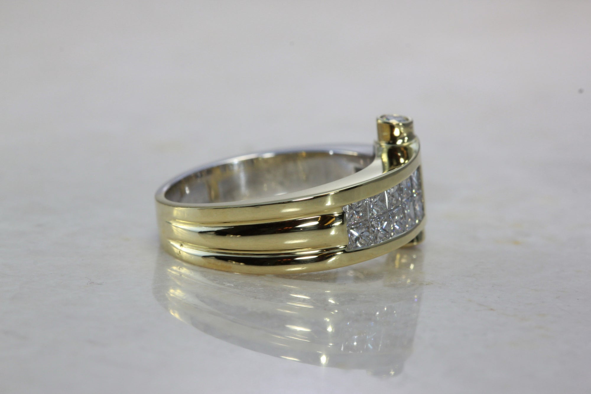 UNISEX 18k TWO TONE GOLD DIAMOND WEDDING BAND INVISIBLE SET PRINCESS CUT
