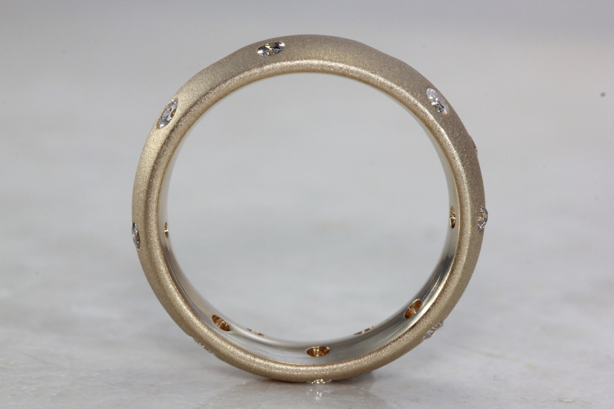 LADIES DIAMOND ETERNITY BAND 14k YELLOW GOLD BURNISH SET SANDBLAST