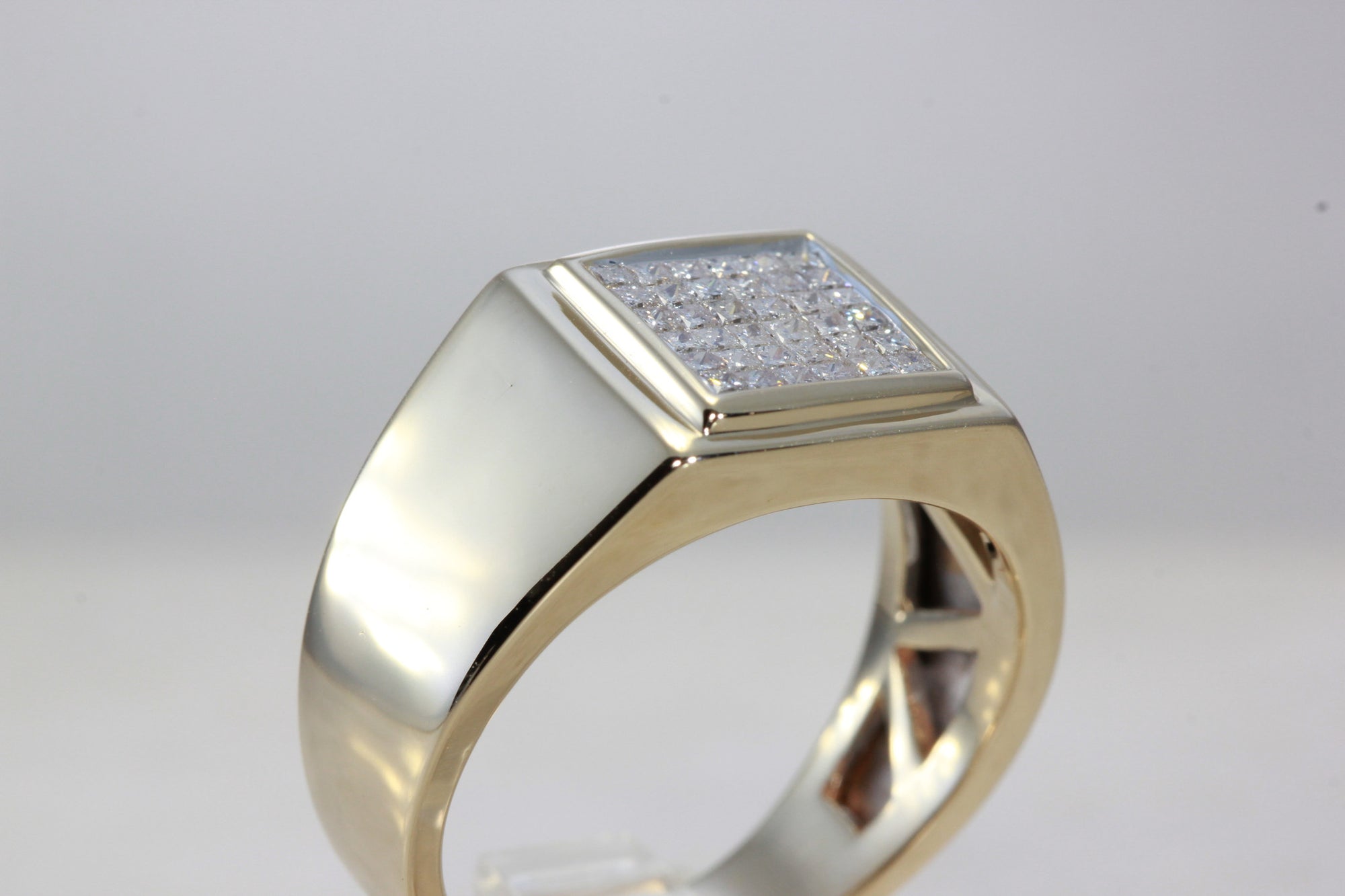 INVISIBLE SET MENS DIAMOND RING SQUARE SHAPE 14k YELLOW GOLD