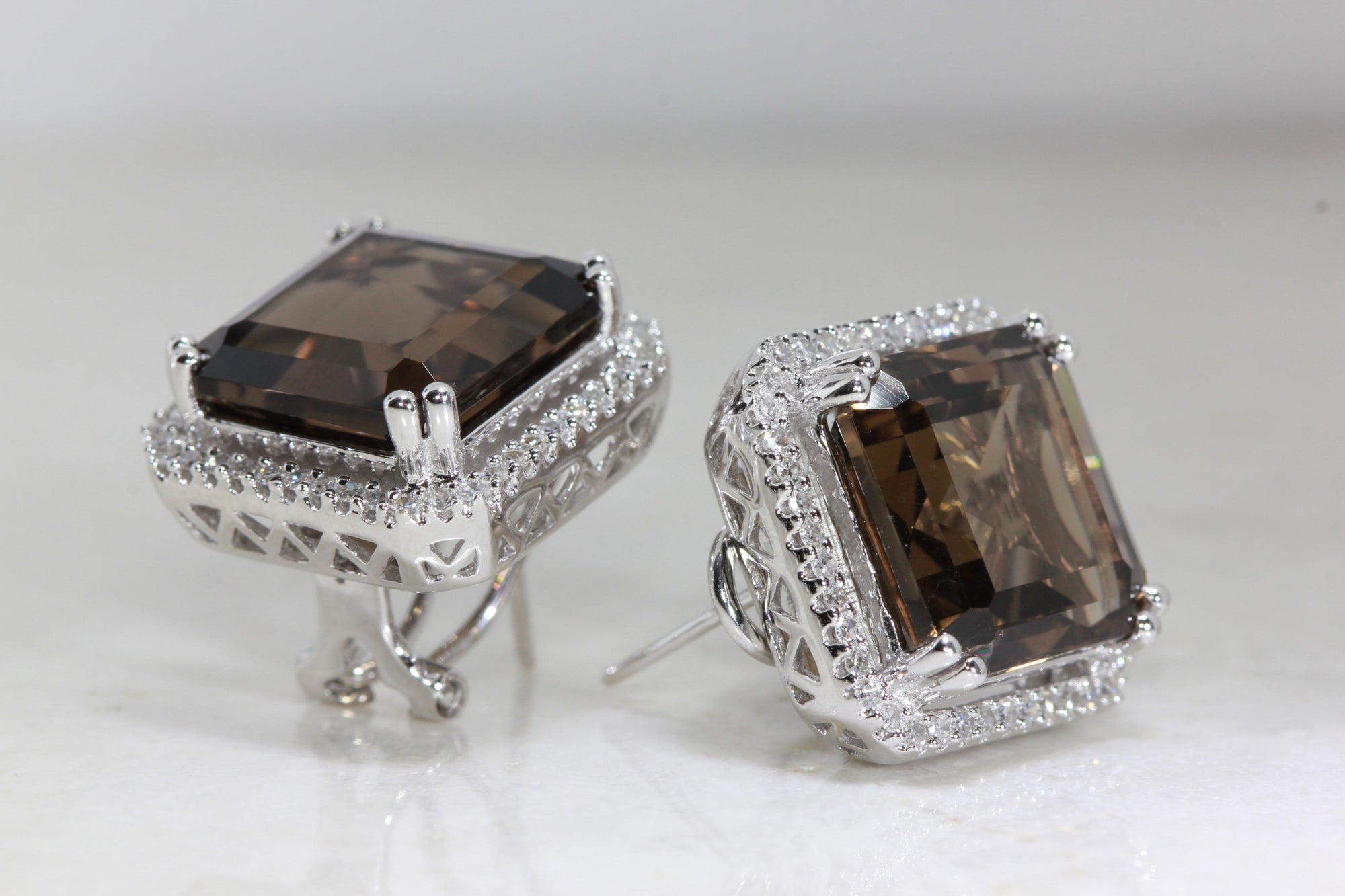 14k WHITE GOLD LADIES DIAMOND EARRINGS & SMOKY TOPAZ SQUARE SHAPE