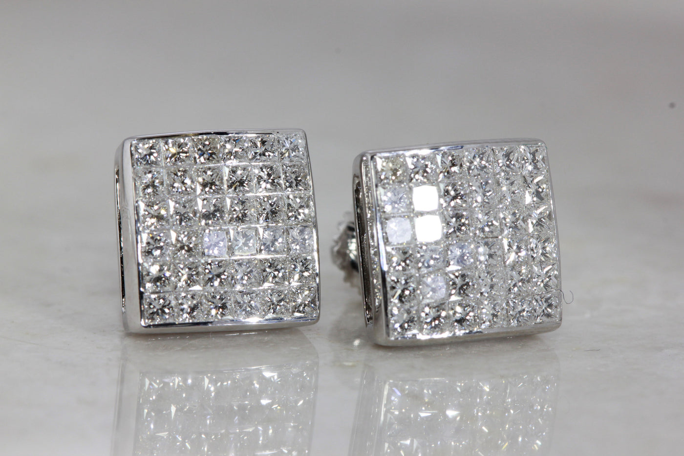 SQUARE SHAPE 14k WHITE GOLD INVISIBLE SETTING DIAMONDS EARRINGS 2.50 Ct