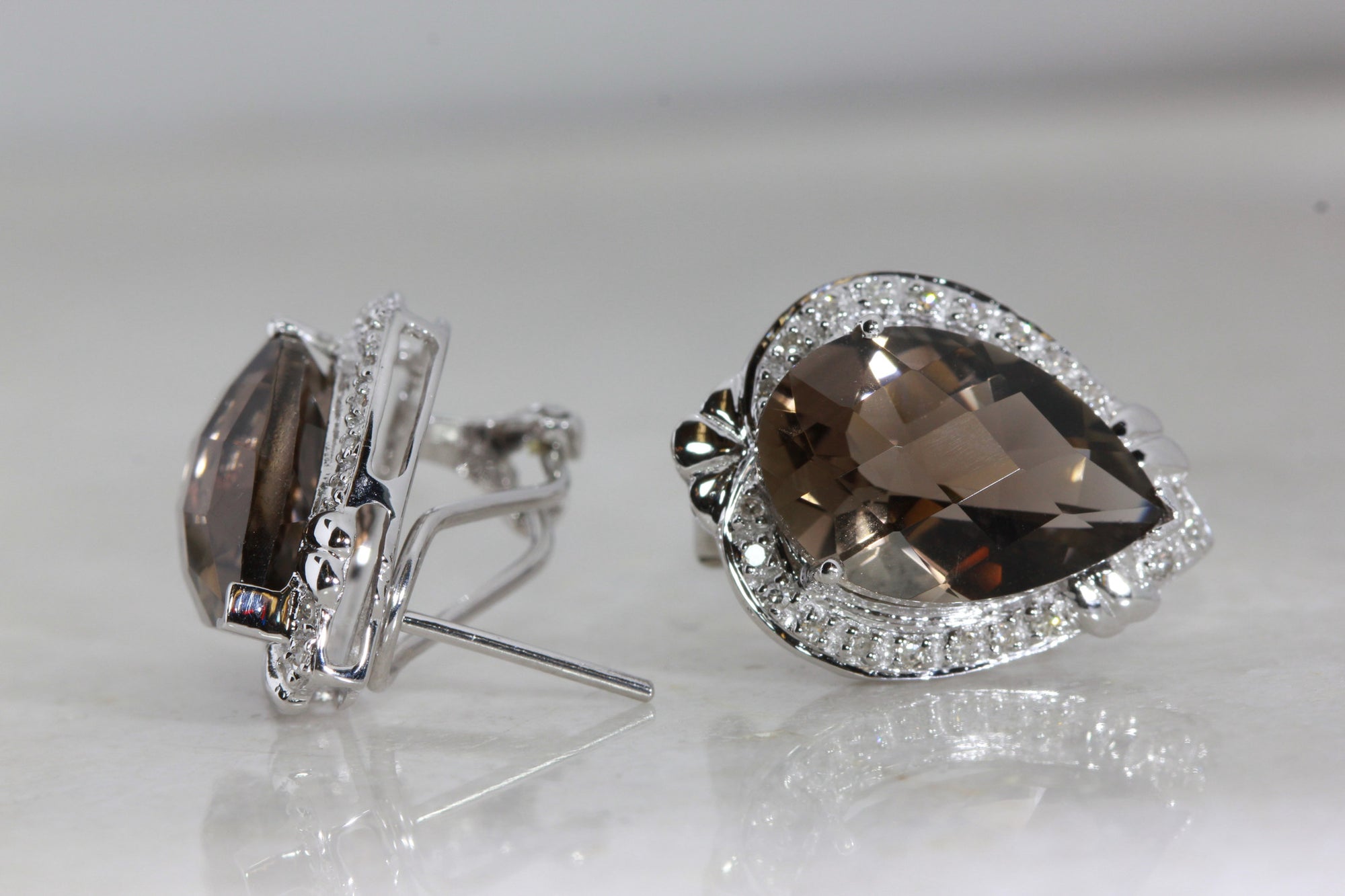 WHITE GOLD LADIES DIAMOND EARRINGS & SMOKY TOPAZ CHECKERBOARD