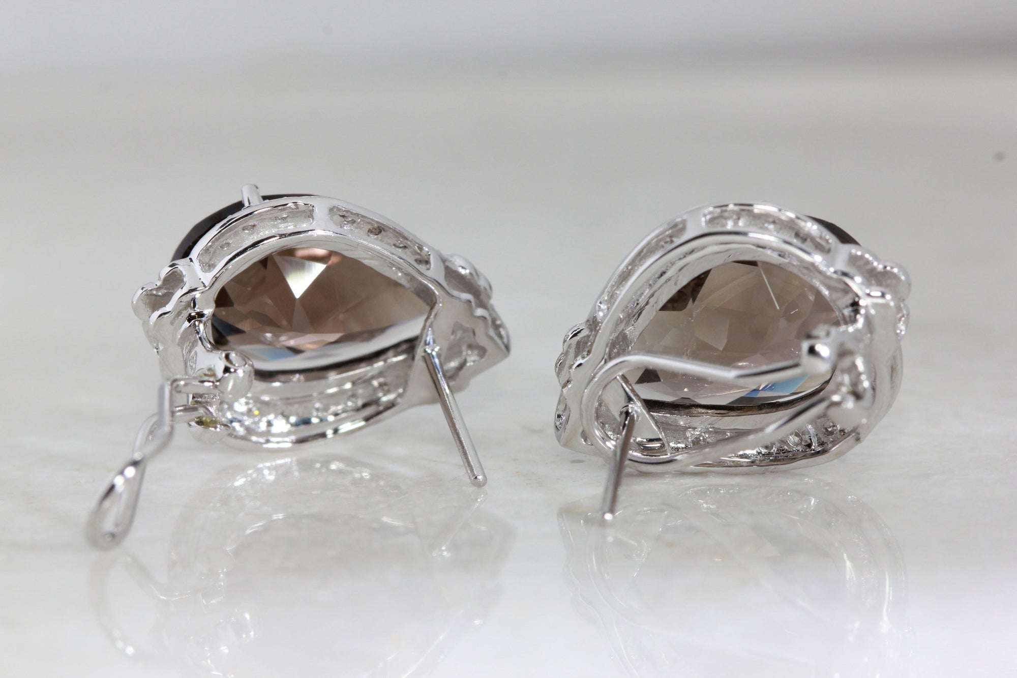 WHITE GOLD LADIES DIAMOND EARRINGS & SMOKY TOPAZ CHECKERBOARD