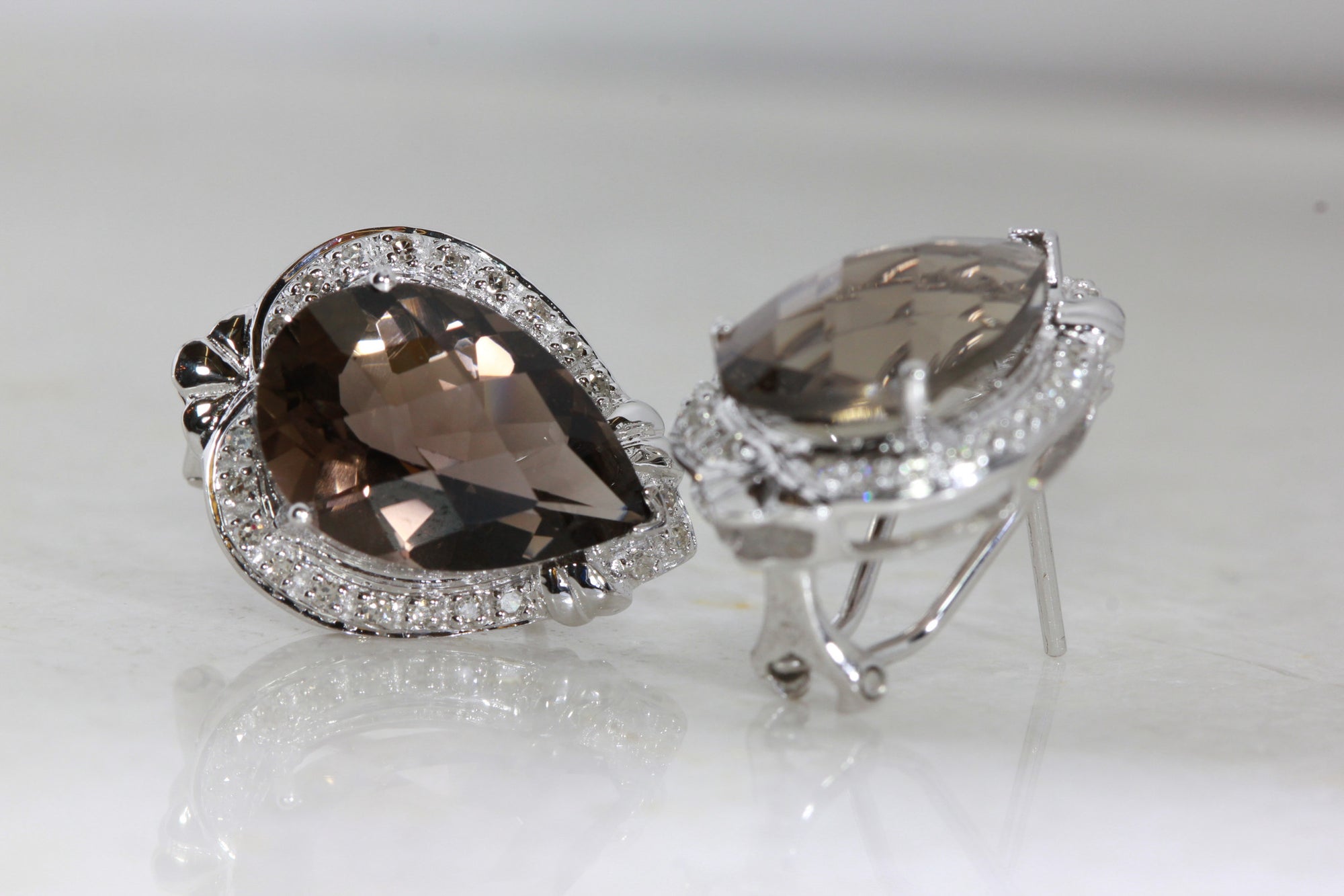 WHITE GOLD LADIES DIAMOND EARRINGS & SMOKY TOPAZ CHECKERBOARD