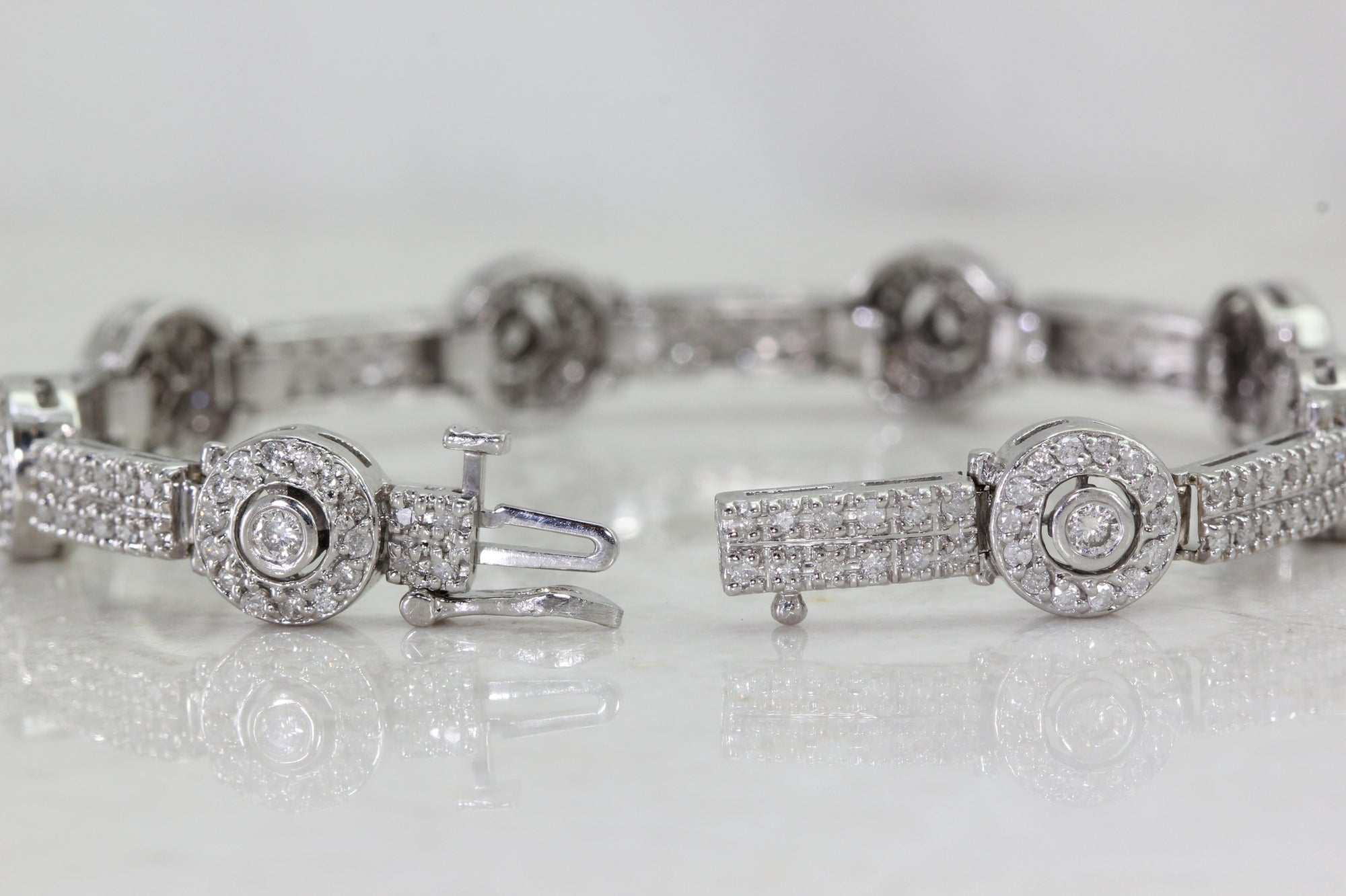 LADIES DIAMOND BRACELET 4 CTW ROUND STONES 14k WHITE GOLD SETTING