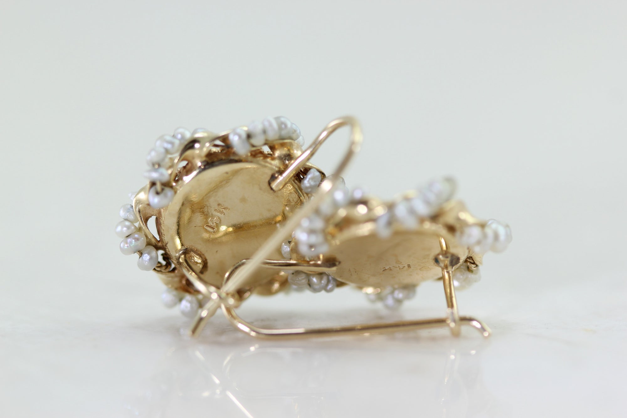 ANTIQUE SEED PEARLS PAINTED CAMEO EARRINGS LADIES 14k YELLOW GOLD