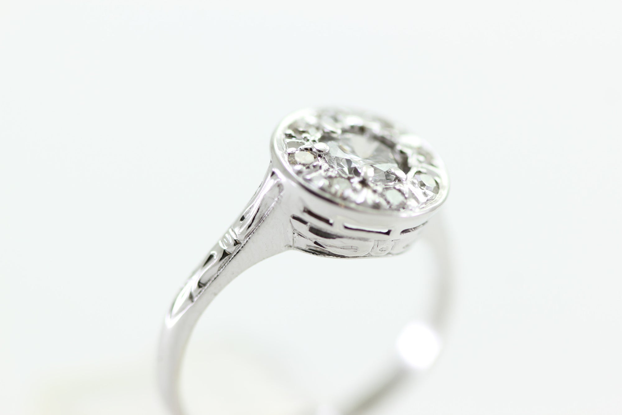 ANTIQUE ILLUSION DIAMOND RING 14k WHITE GOLD ROUND CUT